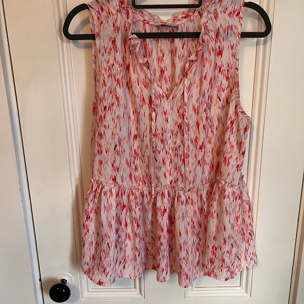 Sleeveless Pink and White Patterned Women's Blouse